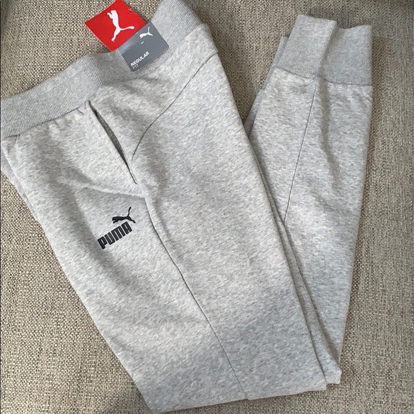 SOLD‼️Puma Women’s Joggers - Picture 8 of 10